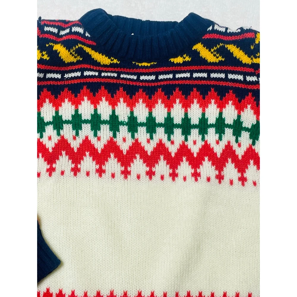 Boys' Unbranded Fair Isle Sweater size 4/5 White Red Green